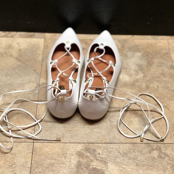 New Halogen 'Owen' Pointy Toe Ghillie Flat - Picture 5 of 7